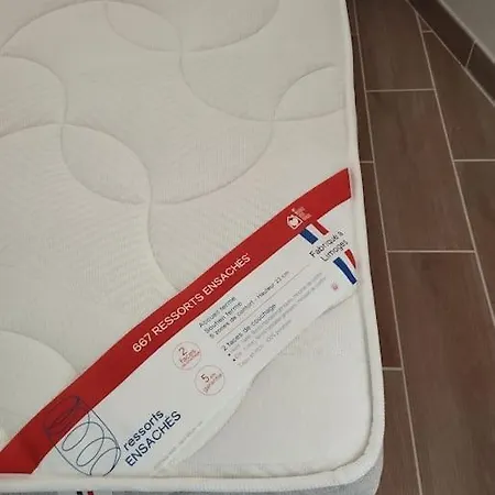 Apartmán Rez De Chaussee Gambetta Roanne